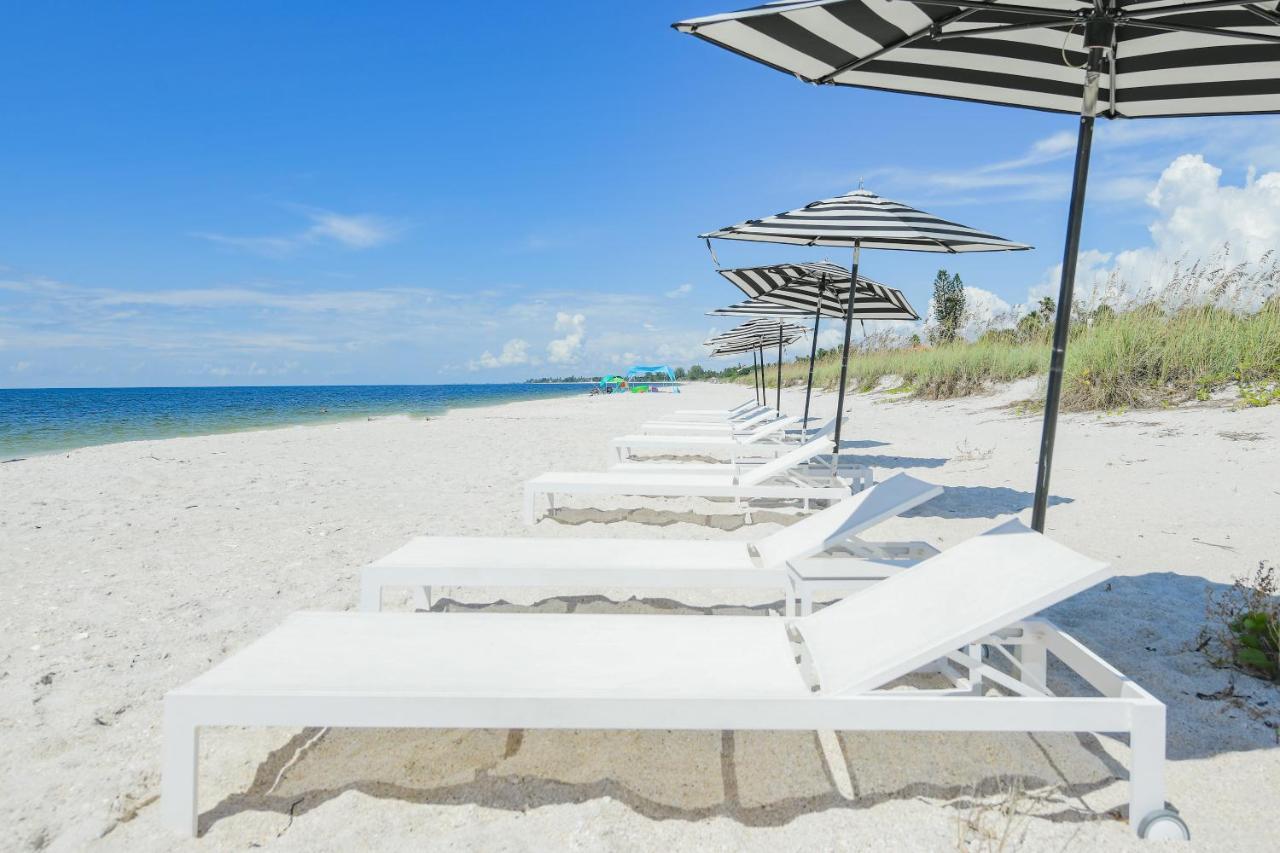 Casey Key Resorts - Beachfront Venice Exterior photo